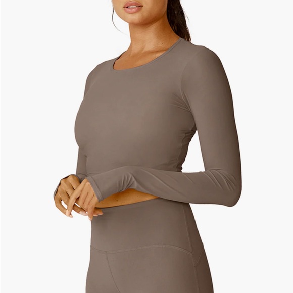 NWOT Beyond Yoga Performance Knit Resilient Cropped Pullover - Picture 2 of 8